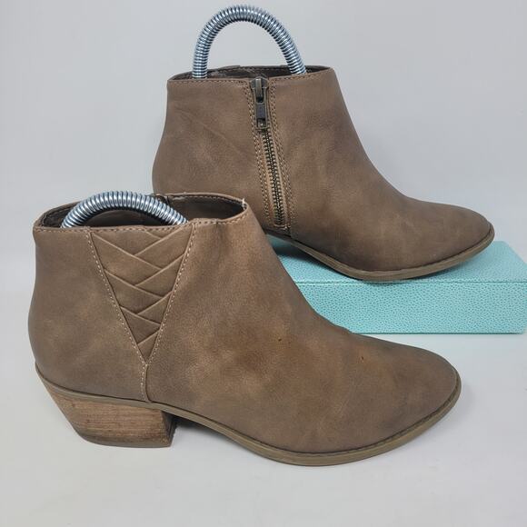 American Eagle Outfitters Booties Womens sz 7 Tan Chocolate Mocha Chunky Heels - Picture 9 of 9